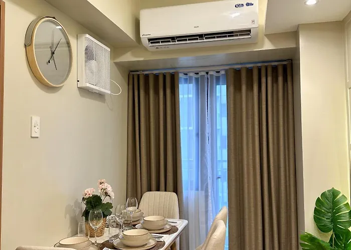 Cozy And Aesthetic At Shore 3 In Moa, Pasay